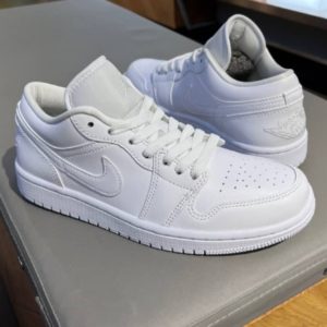 Nike Air Jordan 1 Low Triple White
