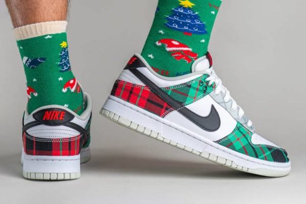 Nike Dunk Low Plaid - Image 6