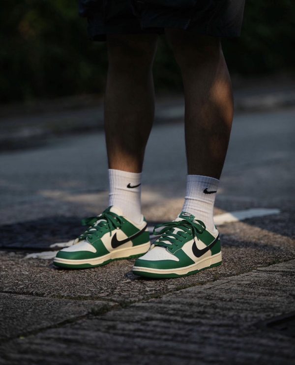 Nike Dunk Low SE Lottery - Image 4