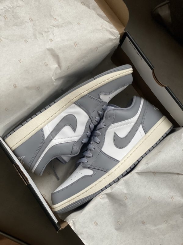 Nike Air Jordan 1 Low Vintage Grey - Image 2