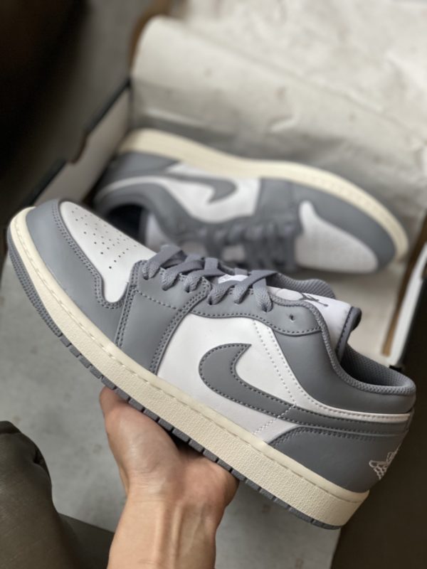 Nike Air Jordan 1 Low Vintage Grey