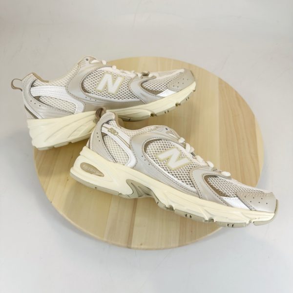 NEW BALANCE MR530AA - Image 4