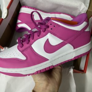 NIKE DUNK ACTIVE FUCHSIA pink