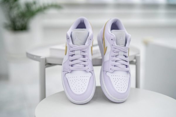 Nike Air Jordan 1 Low - Image 4
