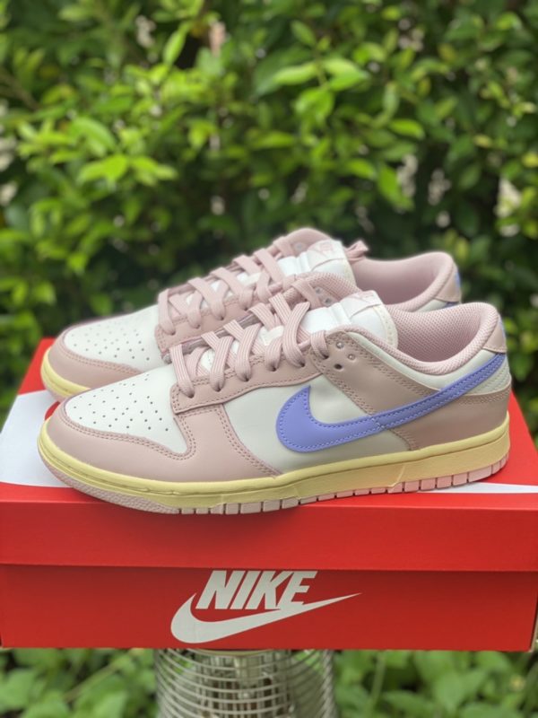 Nike DunkLow  PINK OXFORD - Image 5