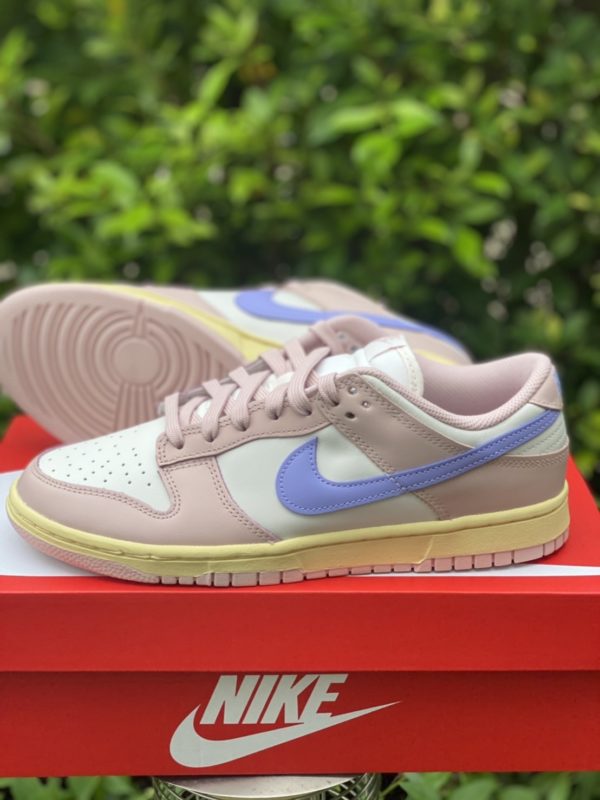 Nike DunkLow  PINK OXFORD - Image 2
