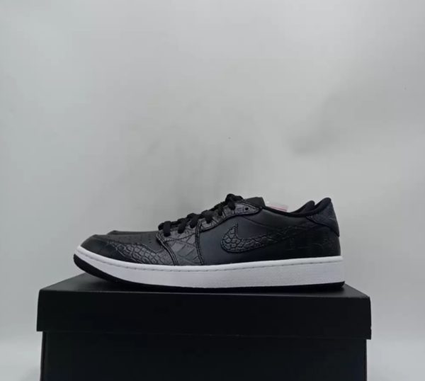 Nike Air Jordan 1 Low Golf  black Crocodile Skin