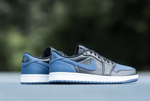 Nike Air Jordan 1 Low OG Mystic Navy - Image 2