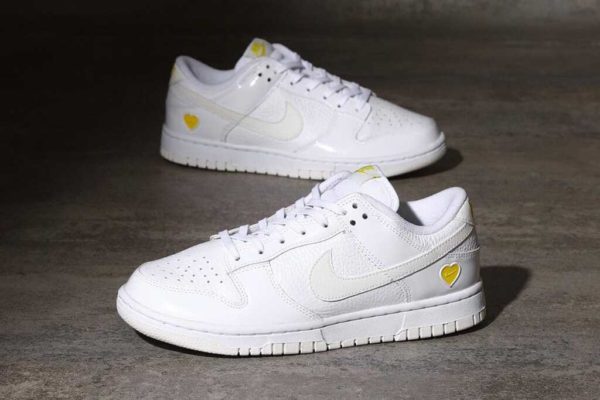 Nike Dunk Low Yellow Heart - Image 2