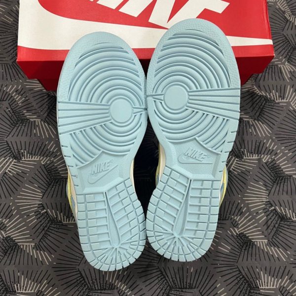 NIKE DUNK low  Ocean Bliss - Image 6