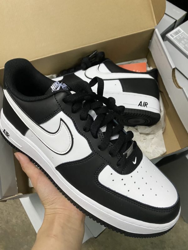 Nike Air Force 1 Panda