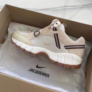 NIKE  x JACQUEMUS