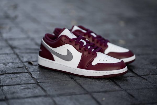 Nike Air Jordan 1 Low Bordeaux