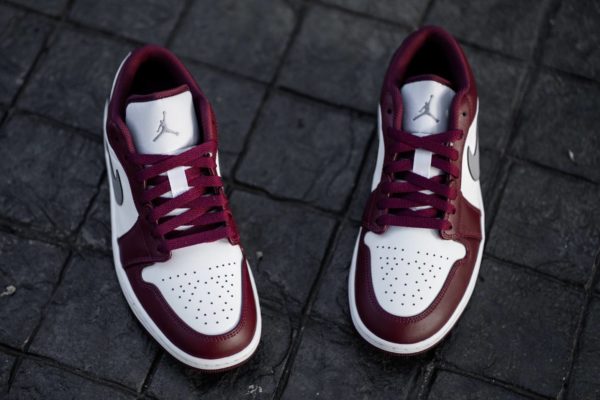 Nike Air Jordan 1 Low Bordeaux - Image 4