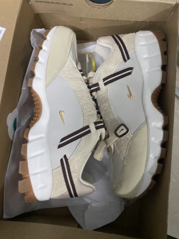 NIKE  x JACQUEMUS - Image 4