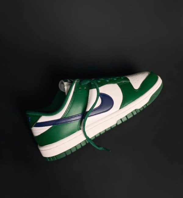 Nike Dunk Low Gorge Green