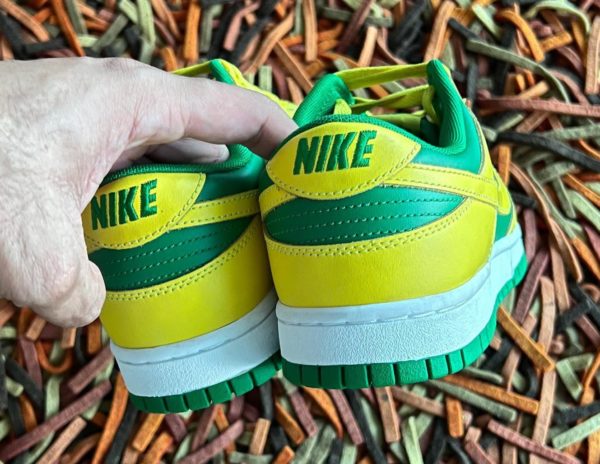 Nike Dunk Low Reverse Brazil - Image 6