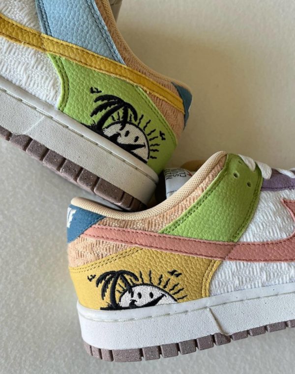 Nike Dunk Low Sun Club - Image 3
